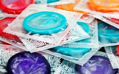 Blowjob ohne Kondom gegen Aufpreis Begleiten Wusterhausen